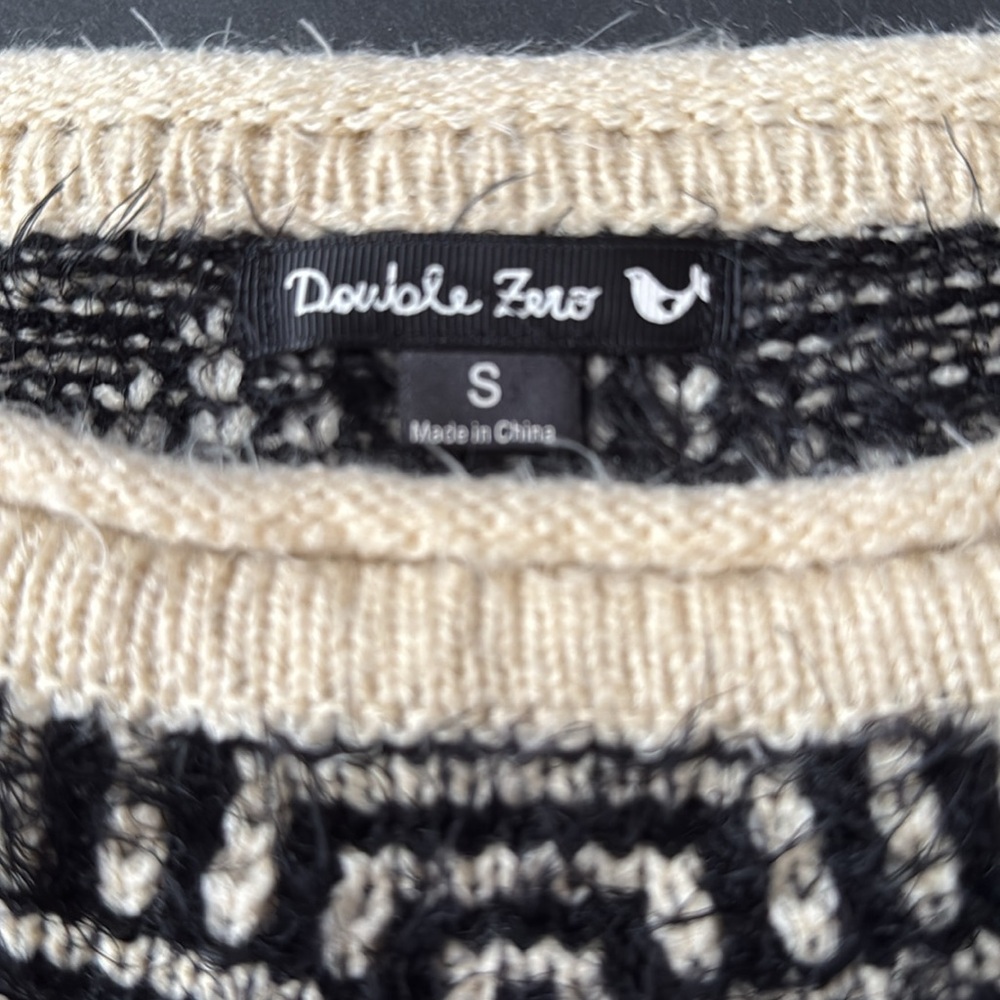 Double Zero Black And Cream Patterned Sweater - image 2